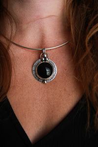 ONYX PENDANT